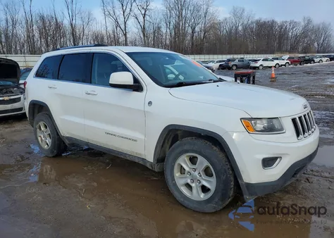 2016 Jeep Grand Cherokee Laredo z USA, uszkodzony, nr VIN 1C4RJFAG6GC356240